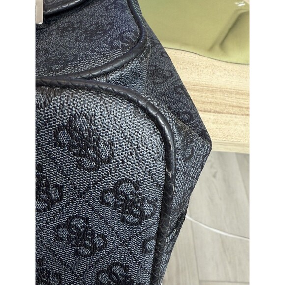 Guess Women’s Double Front Pocket Logo Backpack Handbag In Black/Gray - Picture 8 of 8